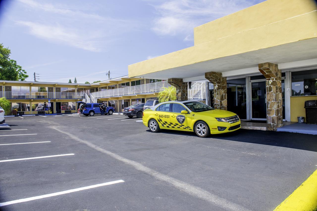 Lakeview Motel Lakeland Exterior photo